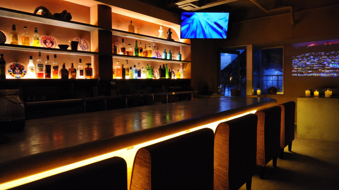 ami Luxury Bar & Shisha - メイン写真: