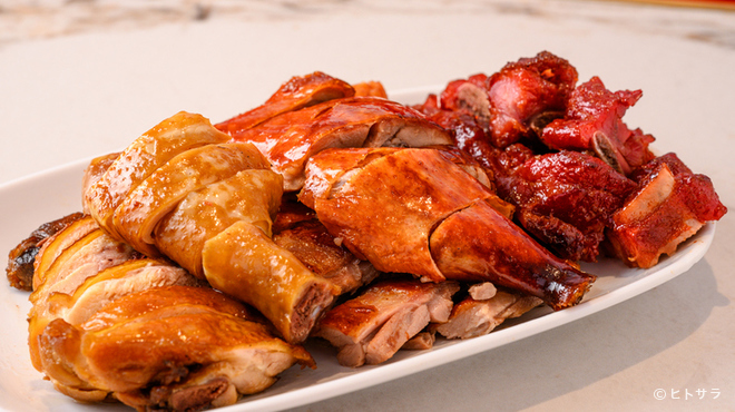 ヤミーダック - 料理写真:目を見張るレベルのボリューム『肉2種盛り』