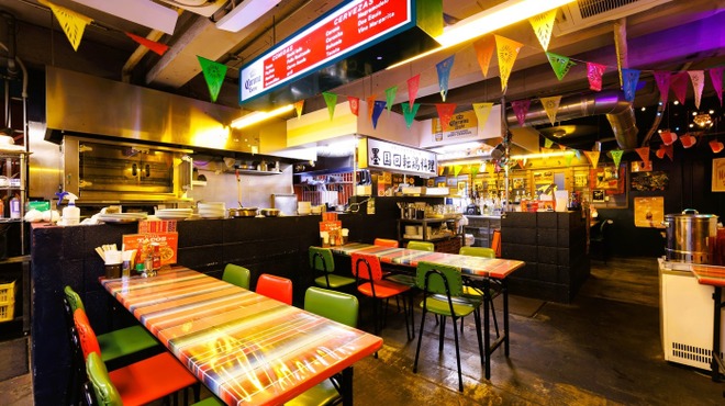 墨国回転鶏料理 - メイン写真: