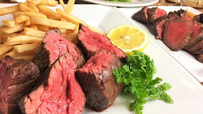 神宮前食堂 サンハウス - メイン写真: