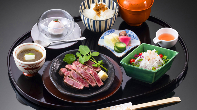 料理旅館 金沢茶屋 - 料理写真:満福御膳