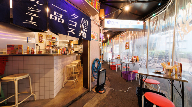 墨国回転鶏料理 - メイン写真: