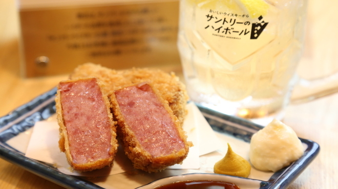 餃子 もつ鍋 鉄板焼肉 うどん 博多どんたく - メイン写真: