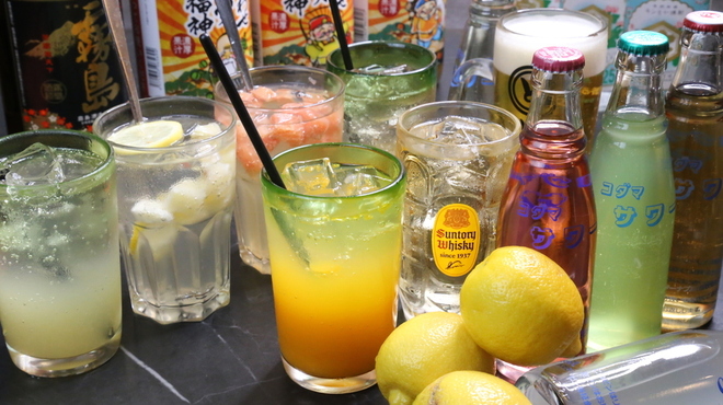 餃子 もつ鍋 鉄板焼肉 うどん 博多どんたく - メイン写真: