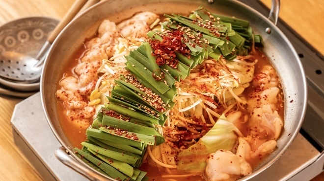 餃子 もつ鍋 鉄板焼肉 うどん 博多どんたく - メイン写真: