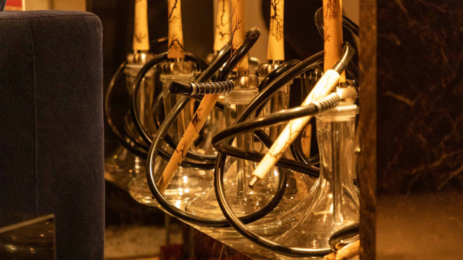 시샤 카페＆다트바 C.STAND 이케부쿠로 서구치 에키마에점