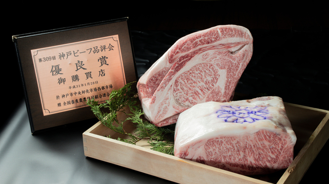 八重洲 和牛 すき焼き しゃぶしゃぶ 美月 - メイン写真: