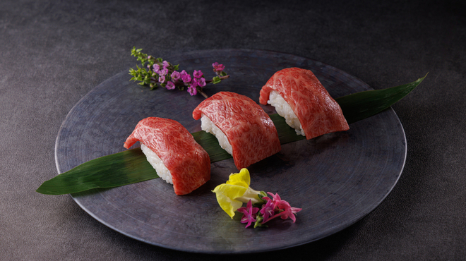 炭火和牛焼肉もうもう亭 - メイン写真:
