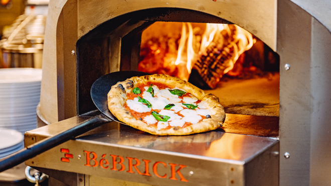 ピッツェリア イゾラ - メイン写真: