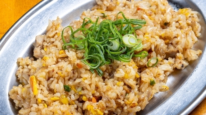 餃子のかっちゃん - メイン写真: