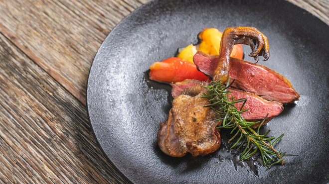 ル グルトン - メイン写真: