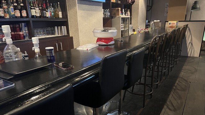 CAFE & BAR LOUNGE ARK - メイン写真: