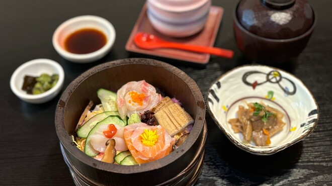 いけす鶴八 - 料理写真: