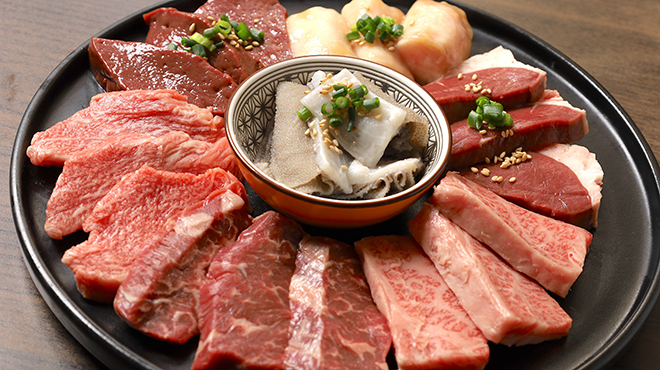 炭火焼肉おやけ - メイン写真: