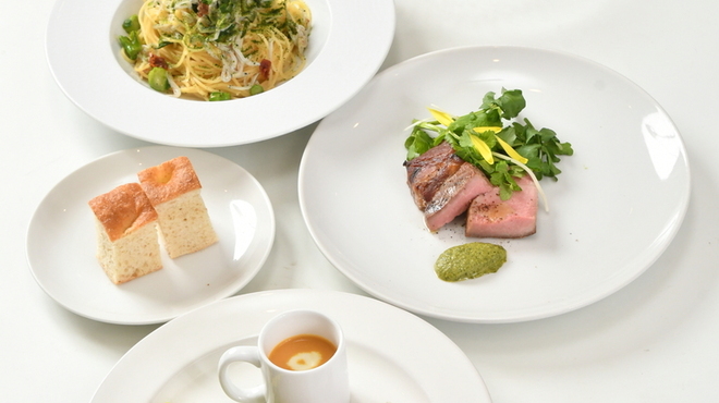 アマルフィイ ホワイトガーデン - 料理写真: