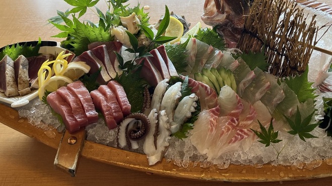 活魚料理一徳 - メイン写真: