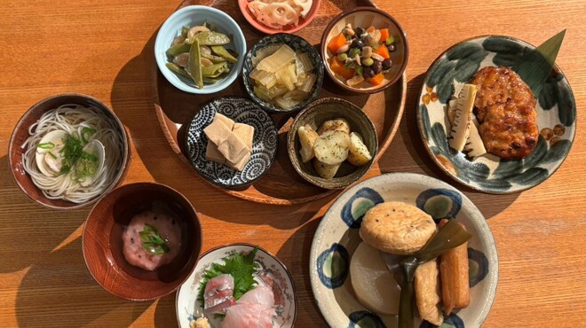 煮炊きや　おわん - メイン写真: