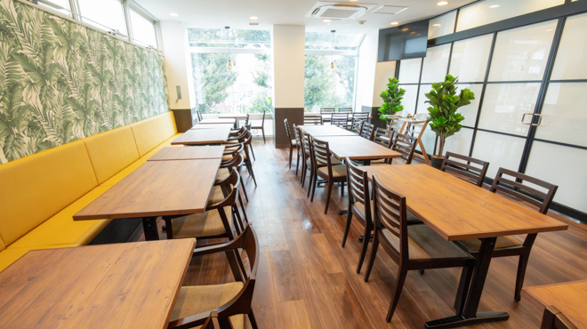 Cafe & Party Garden SHINAGAWA - Private room available for 30 to 40 guests