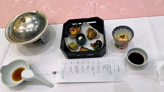 ホテル ニューアカオ - 料理写真: