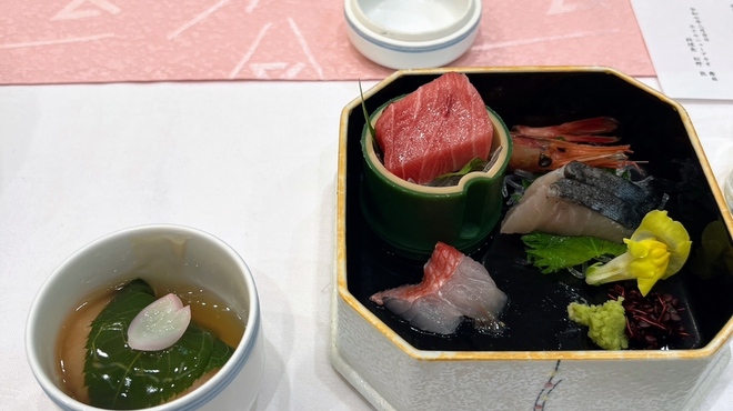 ホテル ニューアカオ - 料理写真: