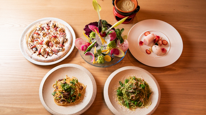 RED ROOM rooftop & grill - 料理写真:
