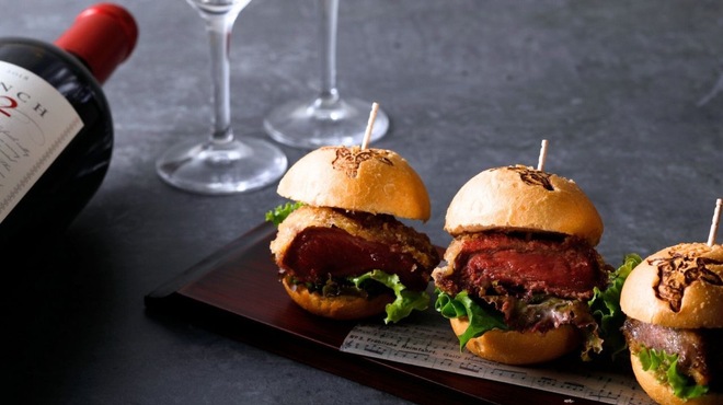 炭火焼き 牛タン酒場 いけたん - メイン写真: