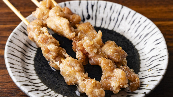 鶏酒場 大阪梅田 アイボリー - メイン写真: