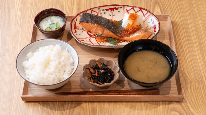 土鍋ご飯いくしか - メイン写真: