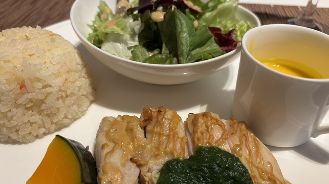 レストラン 椿山荘 カメリア - 料理写真: