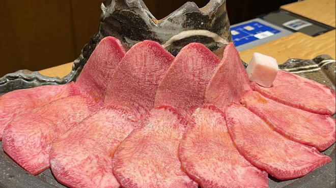 吟味屋 - メイン写真: