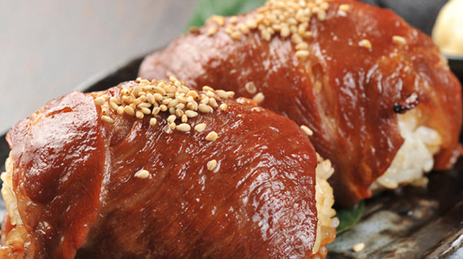 もつ鍋と馬刺し 馬肉寿司 居酒屋 九州小町 個室 飲み放題 - メイン写真: