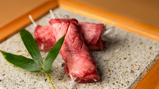 焼肉料理 牛吉日和 - メイン写真: