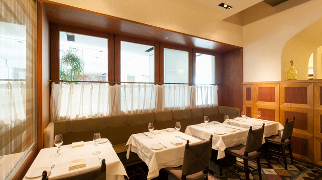 カンティーナ・アルバロンガ - メイン写真: