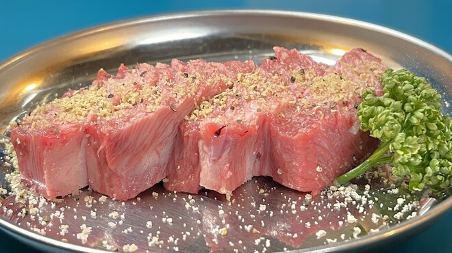大衆焼肉酒場 まうん - メイン写真: