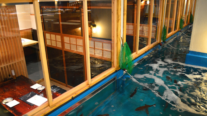 釣船茶屋 ざうお - メイン写真: