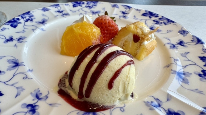 ビストロ ヴァンヌーヴォ - 料理写真: