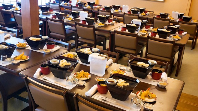 にし家 - メイン写真: