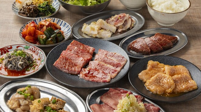 昭和大衆ホルモン - メイン写真: