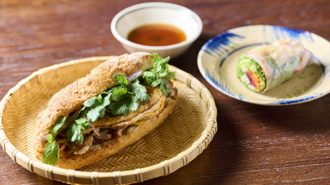 アンコム - メイン写真: