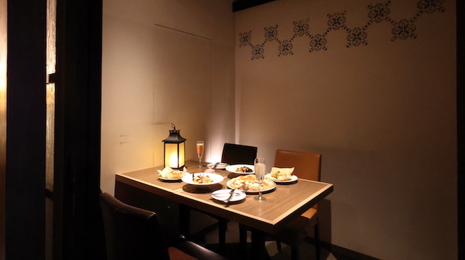 ロジック - メイン写真: