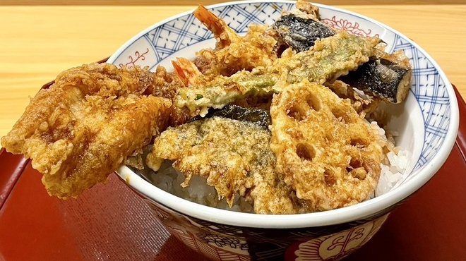 天ぷら創作和食 吟和 - 料理写真:穴子天丼