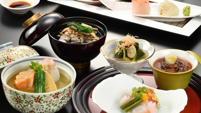 日本料理・鉄板焼 はや瀬 - 料理写真:卯の花月「観桜」膳