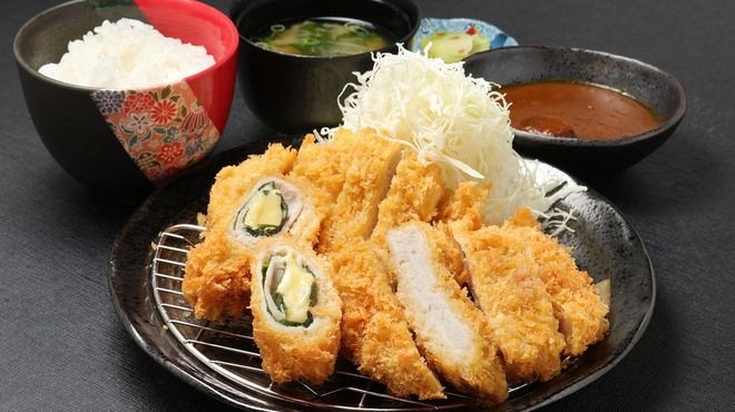 とんかつ かつまる - メイン写真: