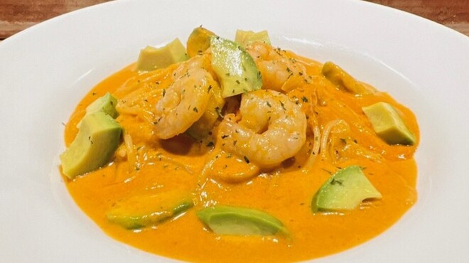 トラヴェルサ - メイン写真: