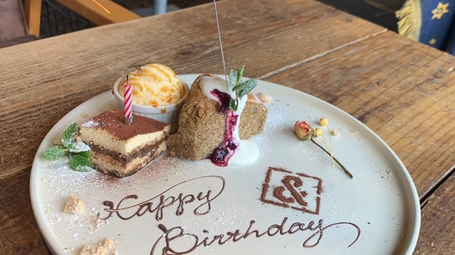 ＆ROLL - メイン写真: