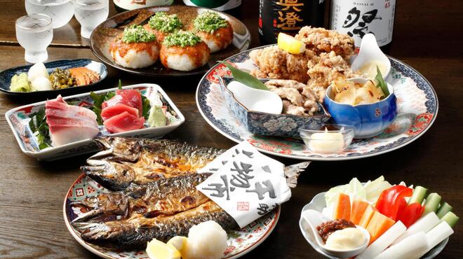 炭火個室居酒屋 都立大学のひもの屋 - メイン写真: