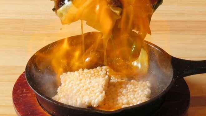 餃子 小籠包 福包酒場 - メイン写真: