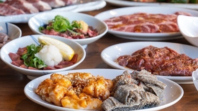 ホルモン焼肉 ぶち - メイン写真: