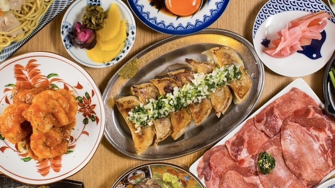 餃子酒場 肉汁とっつぁん - メイン写真: