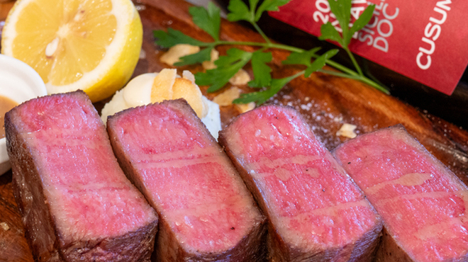 鉄板ビストロ Omar's - メイン写真: